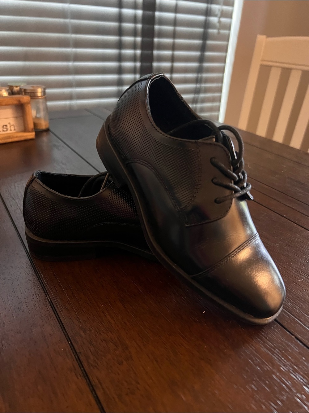Florsheim Black Boys' Dress Oxfords - Lace-Up Formal Shoes